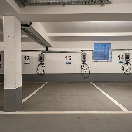 Apartment Enzian - Sauna, E-ladestation &amp 150m Zum