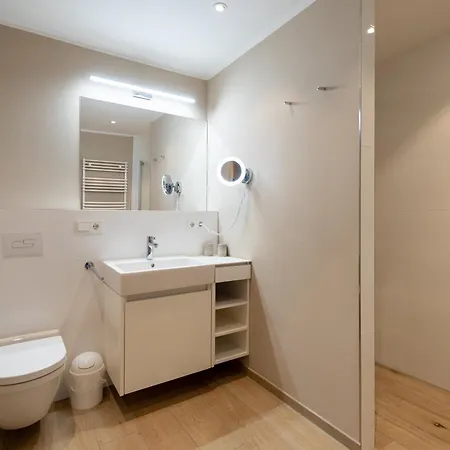 Apartment Enzian - Sauna, E-ladestation &amp 150m Zum *