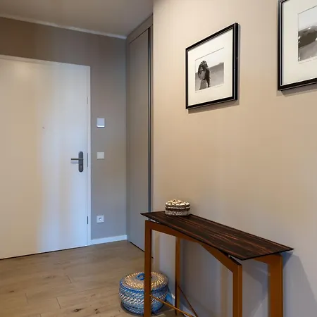 Enzian - Sauna, E-ladestation &amp 150m Zum * Baabe